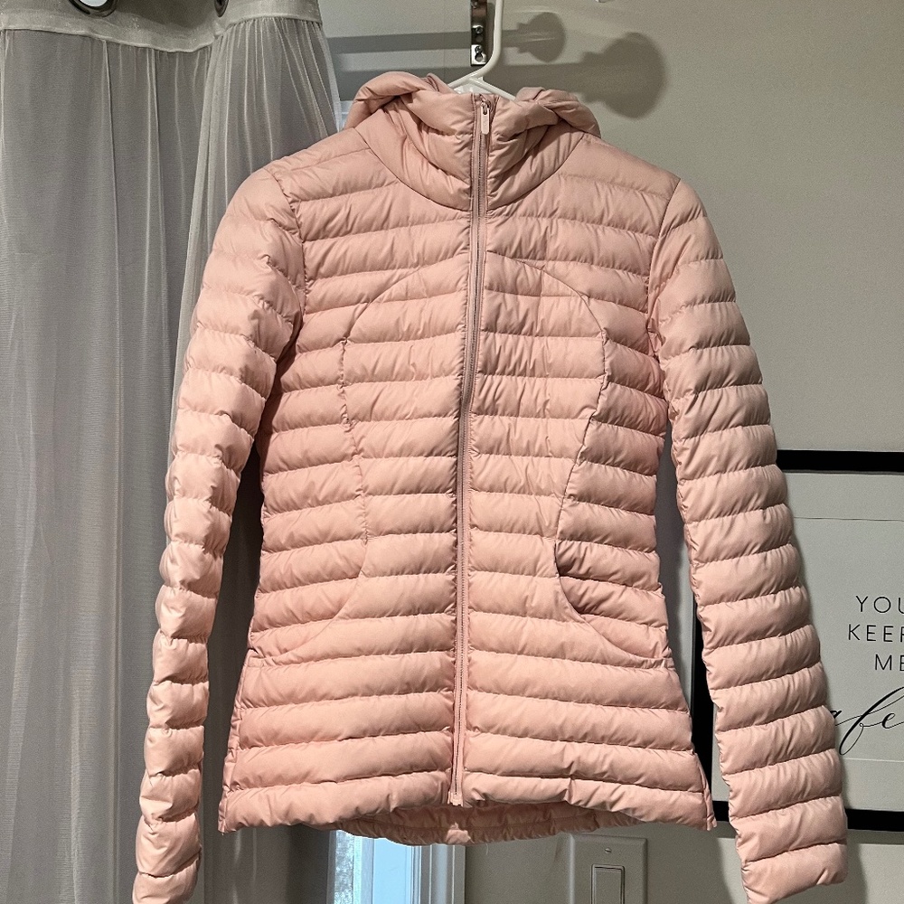 Lululemon pack it down  jacket